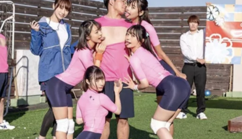 【素人】ちっぱいロリ系スレンダー美少女痴女ギャル女子校生たちと企画手コキセックス