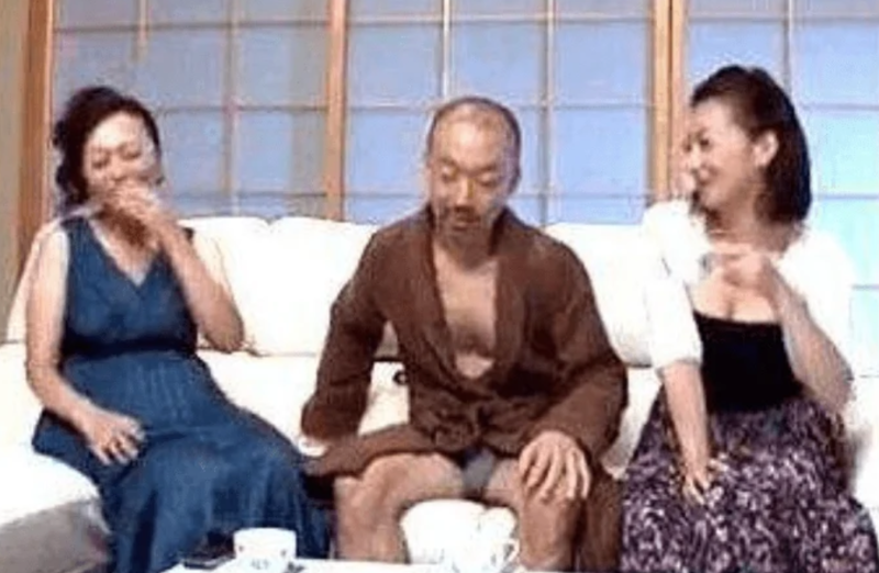 【素人】爆乳ぽっちゃりおばさんたちと不倫NTRパイズリ手コキフェラ+セックス